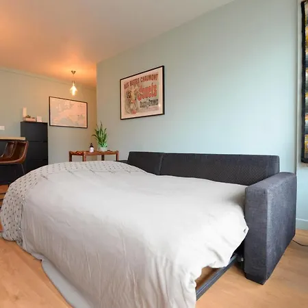 Superb Apt With Balcony And View On Paris